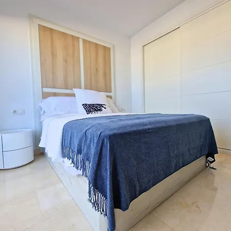 Lotus Dona Julia 6 Golf Y Playa Apartment San Luis de Sabinillas